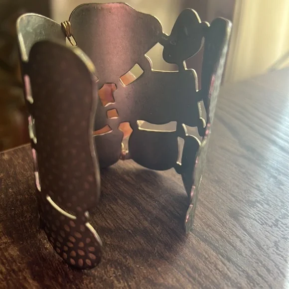 Timeless cuff - Picture 2 of 6